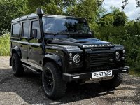 LAND ROVER DEFENDER 110