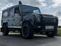 LAND ROVER DEFENDER 110